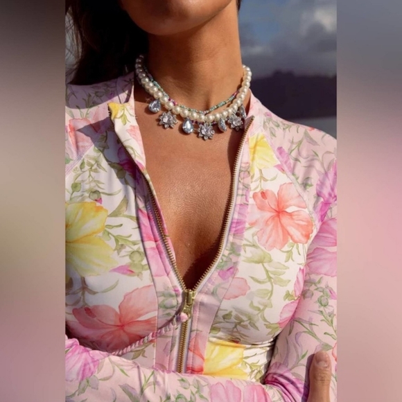 NWT LoveShackFancy x Hurley Hibiscus Long Sleeve Surf Suit - Picture 7 of 13